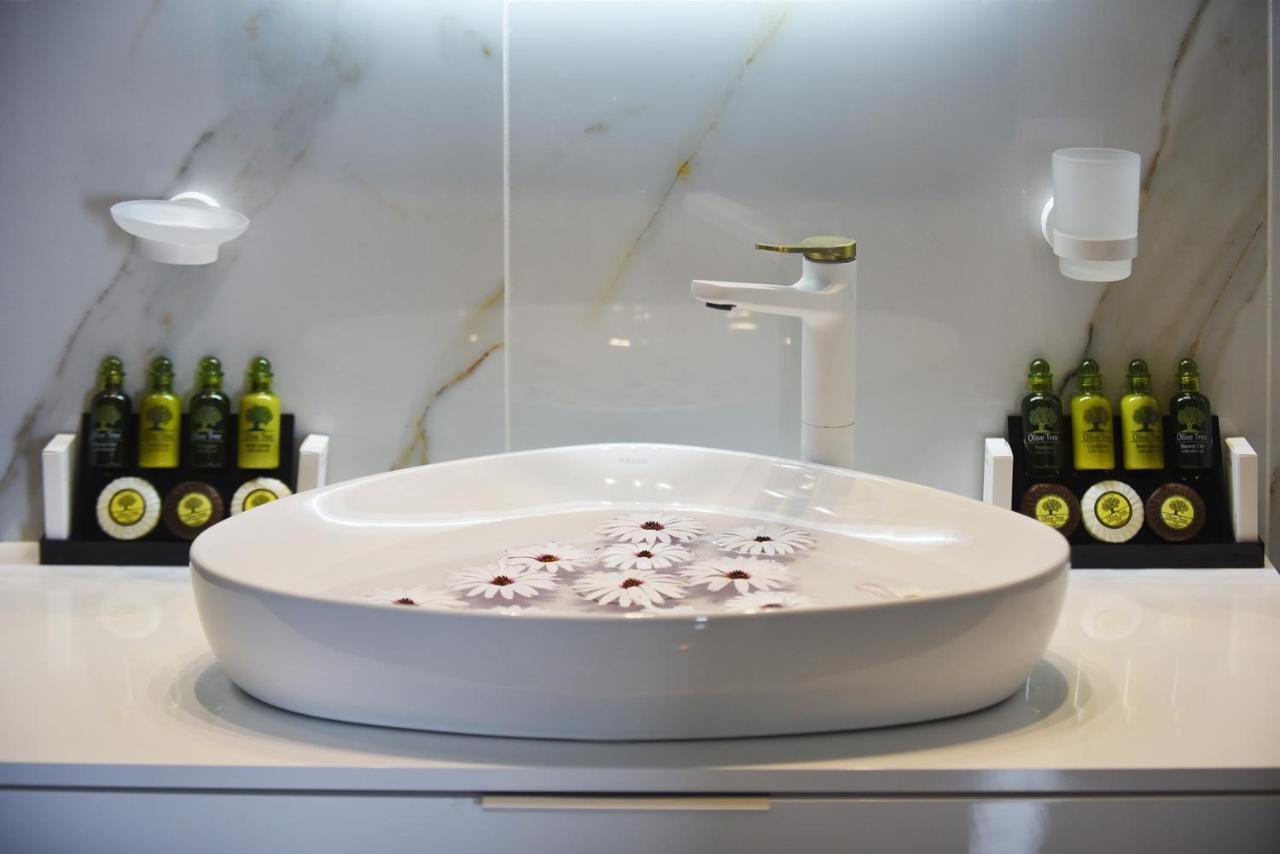Syrene Luxury Suites إرموبولّي المظهر الخارجي الصورة